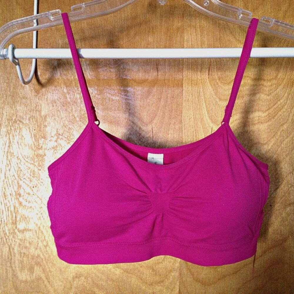 Cropped Tank Top with Padded Bras in Pink Magenta